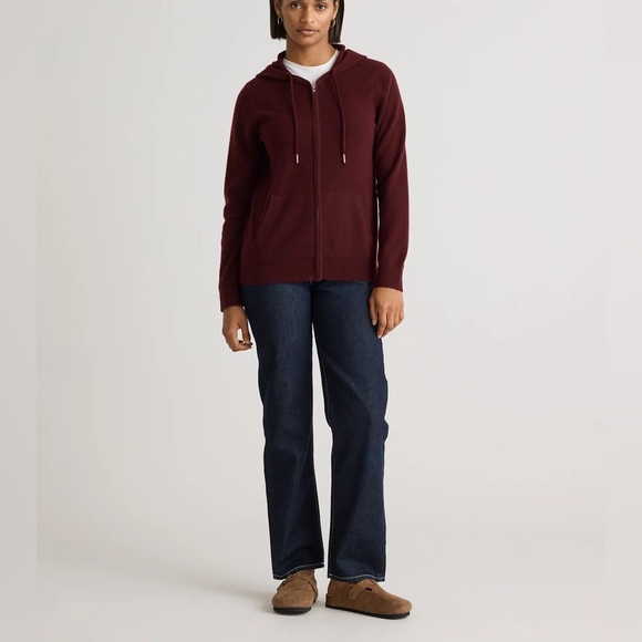 QUINCE Mongolian Cashmere Full-Zip Hoodie Rich Burgundy - Picture 2 of 10